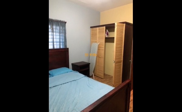 Full size bed & Wardrobe