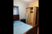 Full size bed & Wardrobe