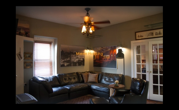 One Bedroom Apartment: 762 Congress S. Apt 3 Portland, ME