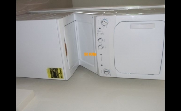 Washer & Dryer