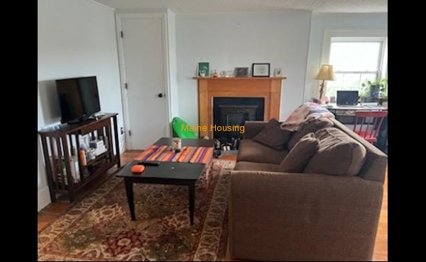 One Bedroom Apartment: 114 Park St. Apt 4 Portland, ME
