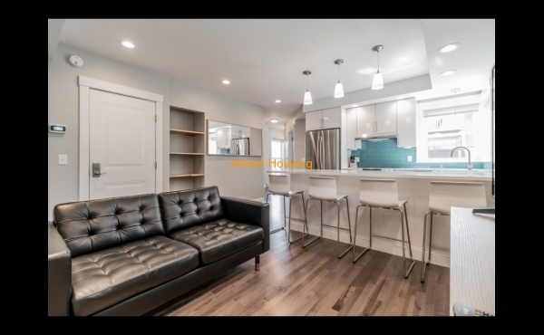 Two Bedroom Apartment: 46 Turner St. Apt 2 Portland, ME