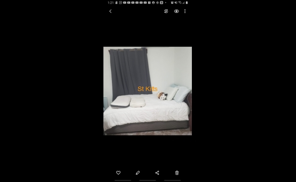 Full Size bed
