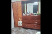 Dresser & Closeet