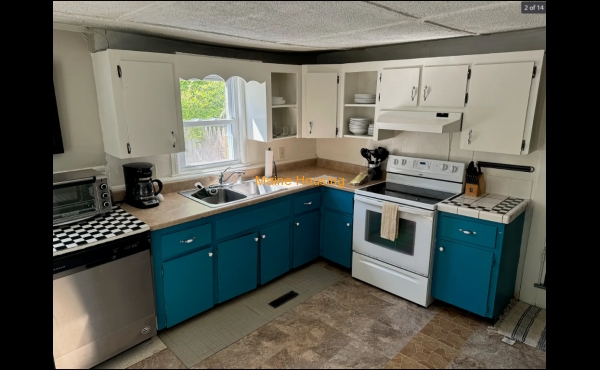 Two Bedroom Apartment: 26 Oxford St. Portland, ME 