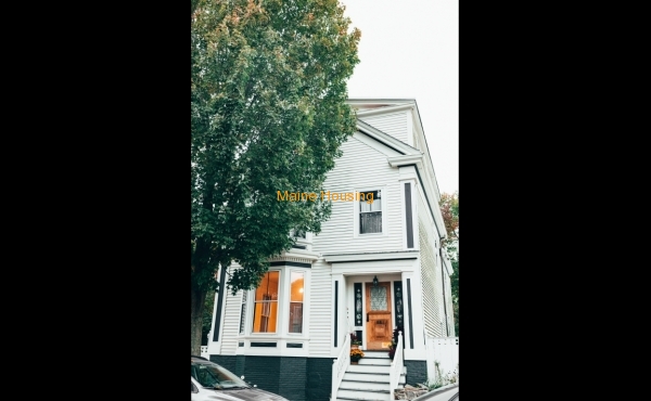Two Bedroom Apartment: 64 Carleton St. Apt 2, Portland, ME