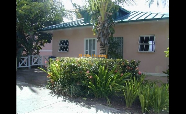 702 Horizons, Frigate Bay