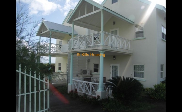 799 Half Moon Terrace