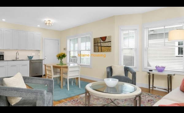 Two Bedroom Apartment: 50 Wilmot St. Unit 2 Portland, ME