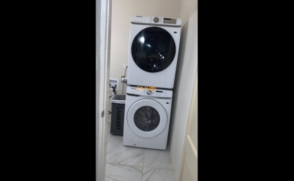 Washer & Dryer Washer & Dryer