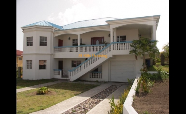 743 Camps - Adeline Webbe