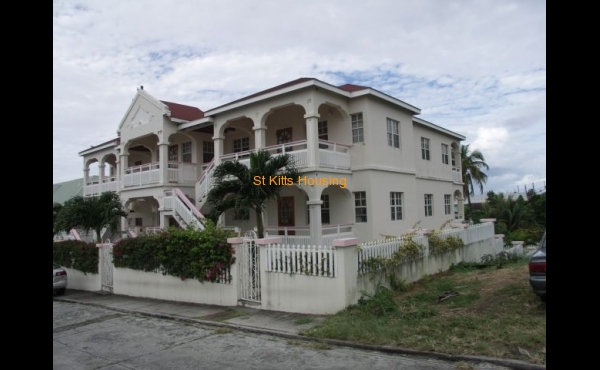 590 West Farm - Clement Boone