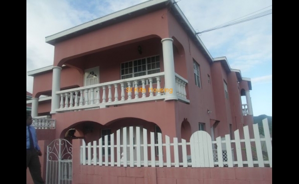 905 Cedar Grove