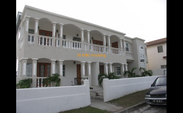 420 Fortlands, Basseterre