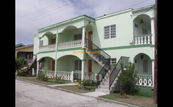 1166 Bladen Housing - Lionel Caines