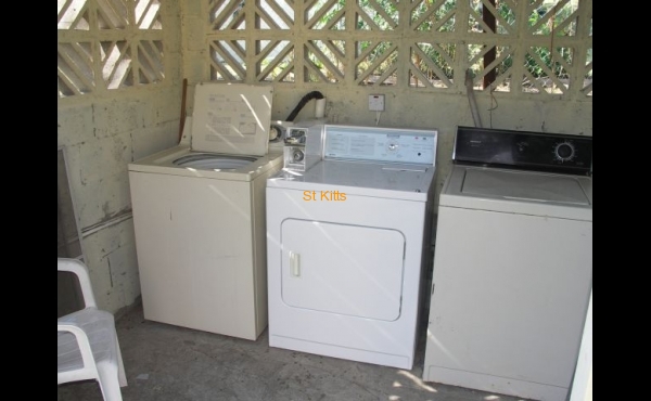 Shared washer and dryer