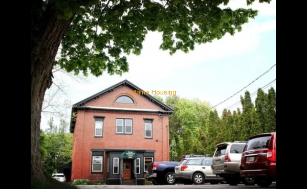 Two Bedroom Apartment: 808 Stevens Ave Portland, ME